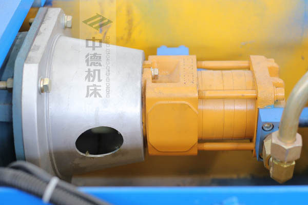 ZDPK-10032采用國(guó)內(nèi)一流品牌電機(jī)及油泵，動(dòng)力強(qiáng)勁，噪音低