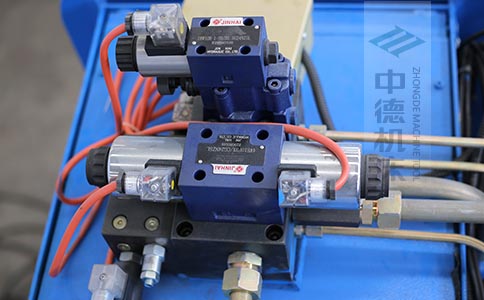 ZDPK-8025采用進口液壓閥，抗高壓，持久耐用無故障.jpg